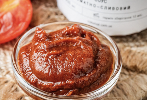 Соуси, олія та спеції