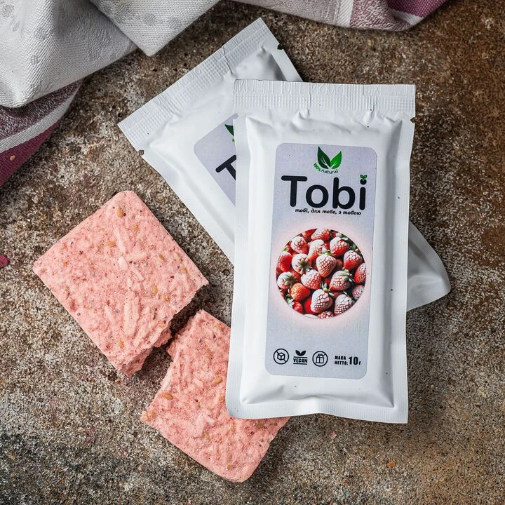 Батончик Tobi з полуницею 10г - 100shop - 1